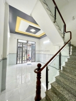 Cuối tân kỳ tân quý, bên liên khu 5-6, 68m2, 3 tầng (4pn) , mặt tiền nhà gần