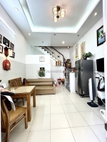 Hẻm thẳng 1 trục, cách 3 căn ra mt đường huỳnh tấn phát,-phường tân thuận đông,