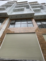 Hiếm nhà mới ở ngay thạch bàn thang máy ô tô 40m 6 tầng giá 6.5 tỷ