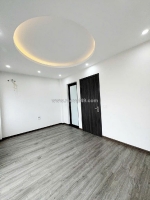 Mặt ngõ ngọc thuỵ phân lô 5 tầng mới tinh chỉ nhỉnh 4 tỷ nhận nhà ngay