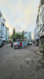 Mặt tiền kinh doanh đường số giao khánh hội q4
 ngang 4.5 x 10.5 - 4 t chỉ 12