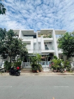 Nhà kinh dương vương - ngang vip 5m x 16m giá quá rẻ để mua ở....chỉ hơn 5 tỷ.