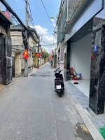 Nhà ngô gia tự - hoa lâm - việt hưng long biên gần 100m x3 tầng mt 6m giá 16.2