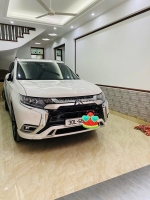 Nhanh ! phân lô vương thùa vũ 52 m 2 , ô tô trong nhà