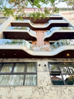 Siêu phẩm 7 tầng -thang máy-phân lô-thiết kế hiện đại-full nội thất tiền tỉ