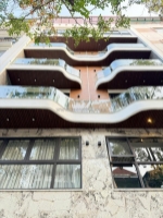 Siêu phẩm 7 tầng-thang máy-nội thất tiền tỷ-phân lô vỉa hè -ô tô tránh