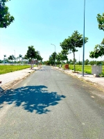 Tôi cần bán gấp lô đất đô thị 100m² ngay trung tâm hành chính thủ thừa, giá chỉ 1 tỷ 2xx