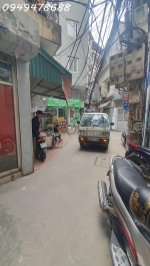 Trung tâm cầu giấy, mặt ngõ kinh doanh đỉnh chóp - nhà đẹp về ở luôn - lô góc -