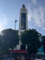 Văn phú 7 tầng kinh doanh vỉa hè thang máy. giá chào hơn 12 tỷ