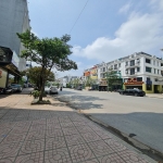 🏡 nhà 5 tầng 820m² mặt phố kinh doanh 25m tại trâu quỳ, gia lâm. giá đầu tư.