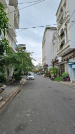 Bán biệt thự phố tân quy 
nguyễn thị thập trung tâm q7 

ngang 4 x 17 - đúc