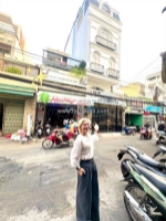 Bán căn hộ dich vụ sẵn dòng tiền 40tr/th-mặt tiền kinh doanh đường xóm chiếu