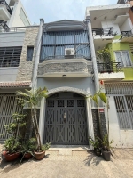(bán gấp) nhà 2 mặt hẻm,trung tâm gò vấp,sổ hồng riêng,xe hơi đỗ cửa,giá chỉ 8