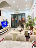 Bán  nhà đẹp dốc tam đa, quận tây hồ 5 tầng, mặt tiền 5.1m, diện tích 46m2