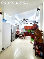 Bán nhà định công – 30m² – 6 tầng – mt 4.1m – giá 8 tỷ – hoàng mai
mặt tiền