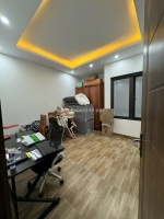 Bán nhà kim mã - 55m nhà 5 tầng ngõ nông 50m ra mặt phố - có ô chờ thang