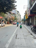 Bán nhà mặt phố vọng-trường chinh-giải phóng, 142m, nhỉnh 220 triệu/m, kinh