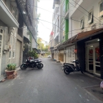 Bán nhà mặt tiền đường số giao khánh hôi 

trung tâm - q4 

có 6 tỷ