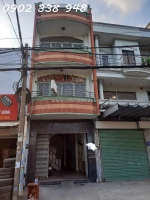 Bán nhà mặt tiền ql1 – 3 tầng – kinh doanh sầm uất – giá chỉ 2.8 tỷ với id