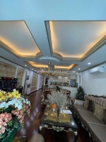 Bán nhà tôn thất tùng - đống đa - dt 100m2 x 7t - 30.5 tỷ - ô tô đỗ cửa - cách