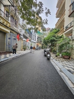 Bán nhà võ chí công, tây hồ. 55m2 6 tầng mt 4m giá 21 tỷ- phân lô - ô tô tránh