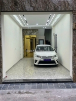 Cần bán nhà đẹp nguyễn văn cừ, có gara để xe, 2 thoáng, tiện ích đầy đủ.