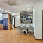 Chính chủ bán gấp ch chung cư ct5 – đn2, mỹ đình 2,nam từ liêm: dt 105m2 – 3pn.