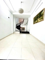 Cho thuê văn phòng làm việc/ kho để hàng 60m2 tại trường sơn, p.4, tân bình