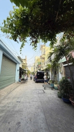 Gấp gấp ngay st aeon tân phú- nhà 2 tầng hxh 5m-5mx15m giá chỉ 5,25tỷ