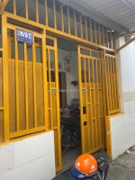 Gia đình có việc gấp, cần bán nhanh trong tháng căn nhà tại 390/8/17, phan huy