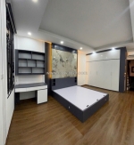 Giải phóng- phân lô- hai thoáng-mới full nội thất nhập khẩu-dt40m x 5 tầng,