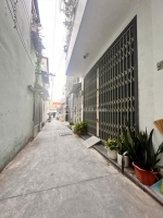 Hàng thơm nhà 3 lầu lê đức thọ p16 gò vấp..3.25 tỉ tl