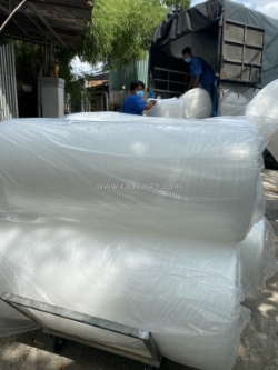 Màng xốp nổ gói hàng háo chống va đập giá tại xưởng