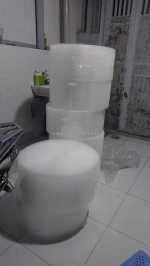 Màng xốp nổ gói hàng túi xách chống va đạp giá rẻ