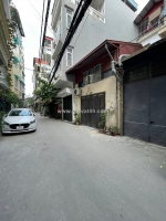 Mặt ngõ thái hà - ngõ ôtô tránh, ngủ trong nhà - kinh doanh đỉnh - giá 14 tỷ