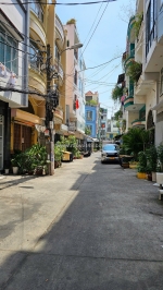 Mặt tiền đường số q4 thông khánh hội
dưới 8 tỷ