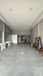 Mặt tiền kinh doanh - trường chinh  dt: 97m2 ( 4,5 x 21,5 ) - 4 tầng - 4pn - 5wc