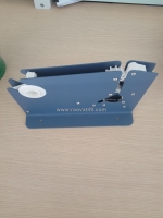 Máy buộc đầu túi trái cây dùng băng keo