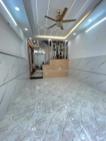 Nhà 1/ đình nghi xuân, ngay ngã tư bốn xã, 64m2, 3 tầng, hẻm xe hơi thông giá