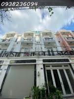 Nhà 4 lầu, 4pn, hẻm 6m, 5x11m, sạch đẹp, gần uỷ ban, chợ tx, giá rẻ cực 8tr