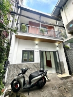 Nhà bình thạnh đường nguyễn văn đậu - 2 tầng sát hẽm xe tải tránh - 2pn - nhà