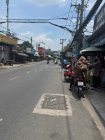 Nhà gốc 2 mặt tiền lê văn lương phước kiển. 5x27m giá 16 tỷ