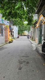 Nhà phân lô - kinh doanh - hiếm nhà bán - cách phố 30m - lô góc - phân lô ô tô