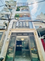 Nhà thiết kế cao cấp có thang máy quang trung - phường 11 
lh em xem nhà