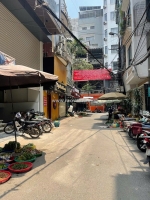 Phố tây linh lang💎ba đình💎45m2 x 4t💎mt 3.5m💎 22.5 tỷ💎kinh doanh tấp nập💎