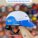 Sản xuất mũ bảo hiểm mẹ và bé làm quà tặng