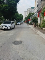 Siêu phẩm  nguyễn văn cừ - 8 tầng- kinh doanh - 7 chỗ tránh -  tỷ