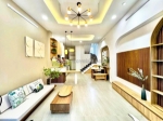Tân bình – 3 tầng – 4x10 – hẻm xe hơi – full nội thất - chỉ 5,x