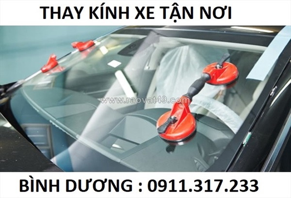 ~/Img/2025/4/thay-kinh-sua-chua-kinh-o-to-cho-moi-dong-xe-tan-noi-01.jpg