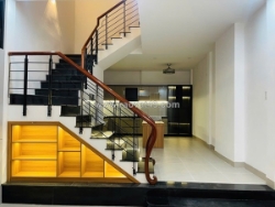 # mặt tiền hàn mặc tử, gần đống đa, 61m2, 3 tầng cứng đẹp, 5.x tỷ